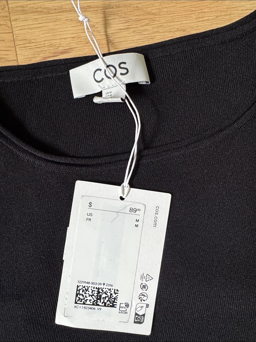 NWT COS Black Tank Top - Picture 3 of 4
